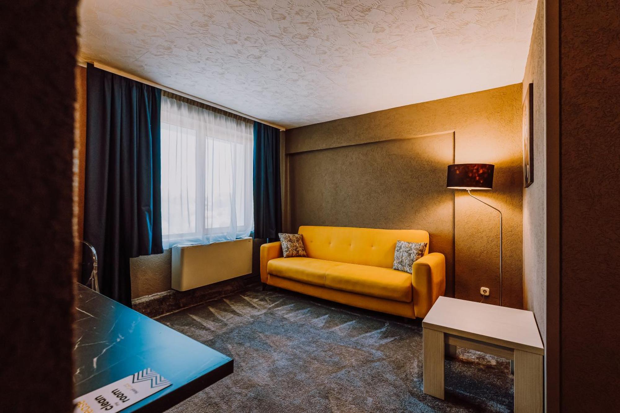 Hotel Ciao Тыргу-Муреш Экстерьер фото